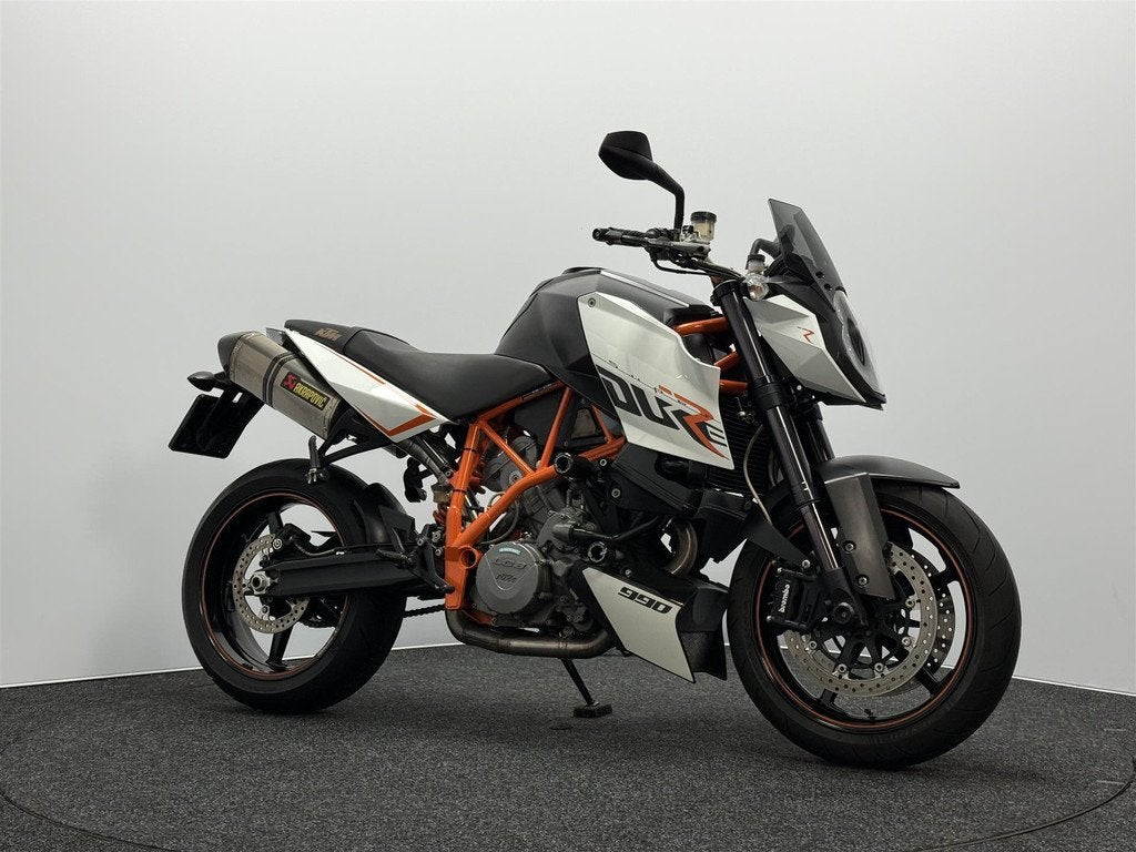 KTM 990 SUPERDUKE R - foto 2