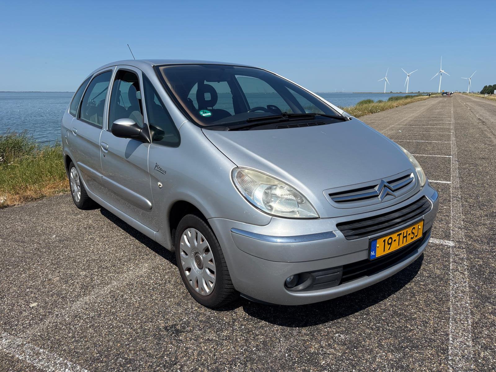 Citroën Xsara 2.0-16V AUTOMAAT/TREKHAAK/AIRCO/NAP, 136 pk, Xsara, 4 cilinders, 700 kg
