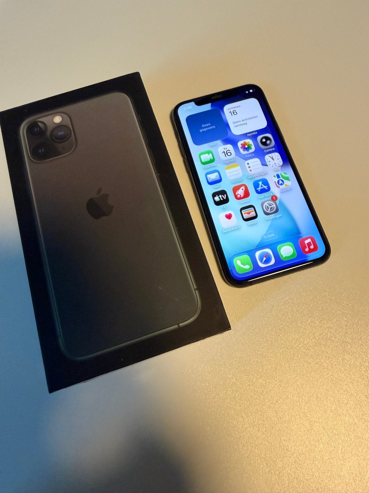 Apple iPhone 11 Pro 64 GB Space Gray - Goed onderhouden, Telecommunicatie, Mobiele telefoons | Apple iPhone, Gebruikt, Ophalen of Verzenden