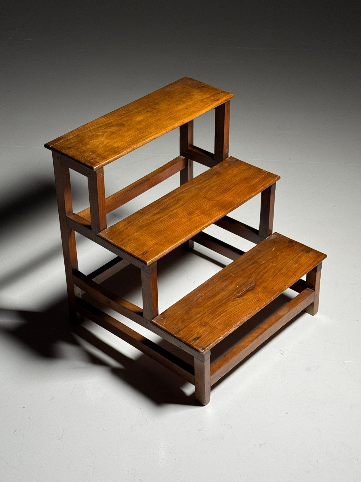 Bibliotheektrapje hout, Ophalen of Verzenden