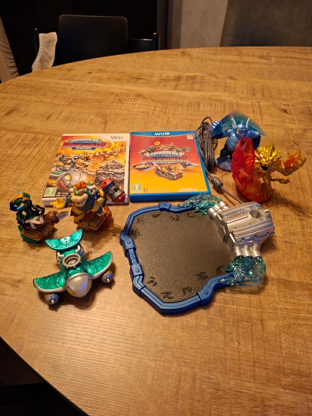 Skylanders SuperChargers Racing & SuperChargers Wii/Wii U, Spelcomputers en Games, Racen en Vliegen, 2 spelers, Eén computer, Ophalen of Verzenden
