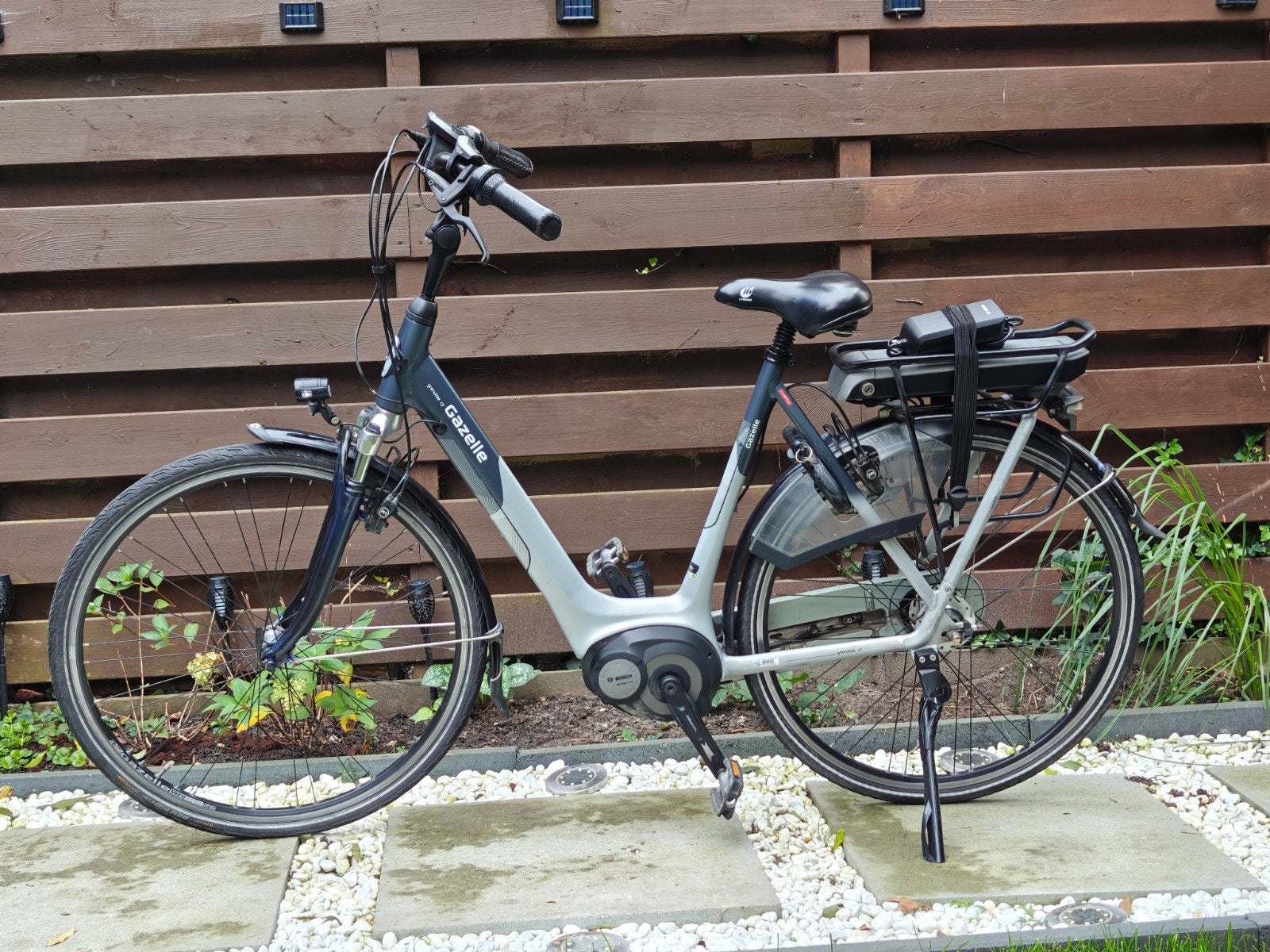 Gazelle Grenoble C7 elektrische damesfiets, framemaat 57, Fietsen en Brommers, Elektrische fietsen, Ophalen, Zo goed als nieuw