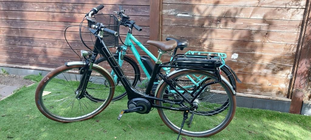 Twee elektrische fietsen bosch cube eb pegasus solero E8, Ophalen, Zo goed als nieuw, Meer dan 20 versnellingen, Overige merken