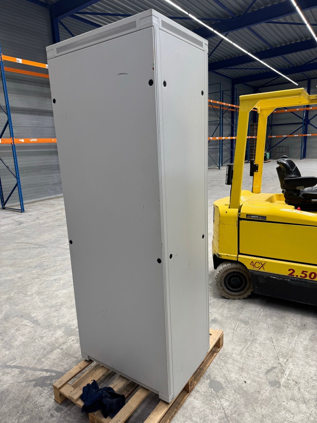 Minkels Varicon Serverkast met Glazen Voordeur, Computers en Software, Serverkasten, Ophalen, Gebruikt, Glas, Plaatstaal