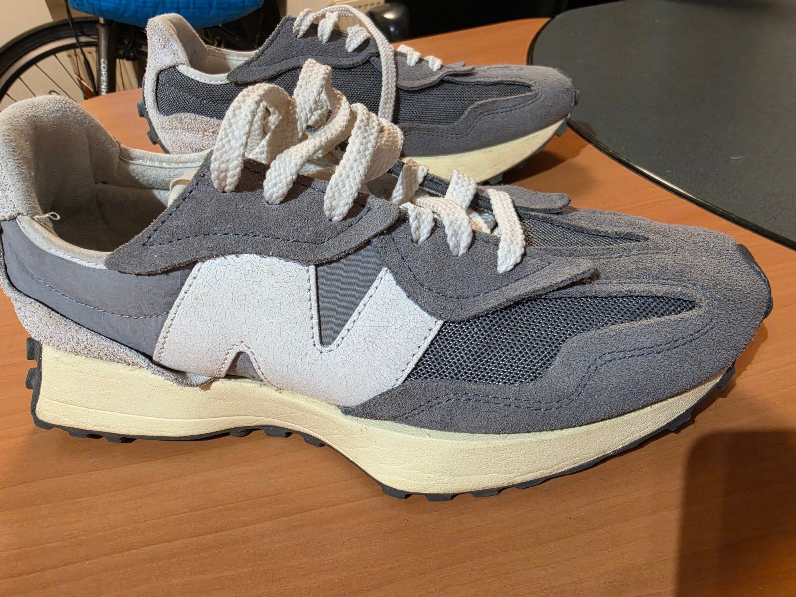 New Balance U327WRF maat 39.5, Kleding | Heren, Schoenen, Overige kleuren, Sportschoenen, Nieuw, Ophalen of Verzenden