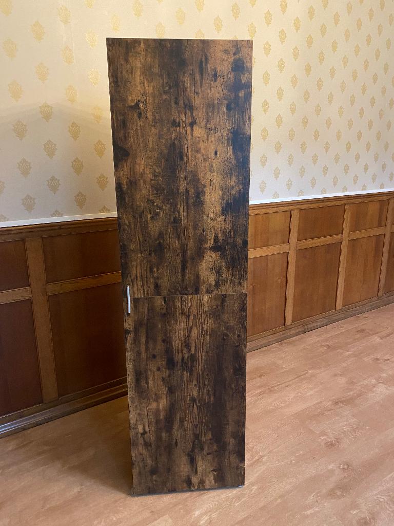 Kledingkast te koop aangeboden, Huis en Inrichting, Kasten | Kledingkasten, Ophalen, Met deur(en), Nieuw, 50 tot 100 cm