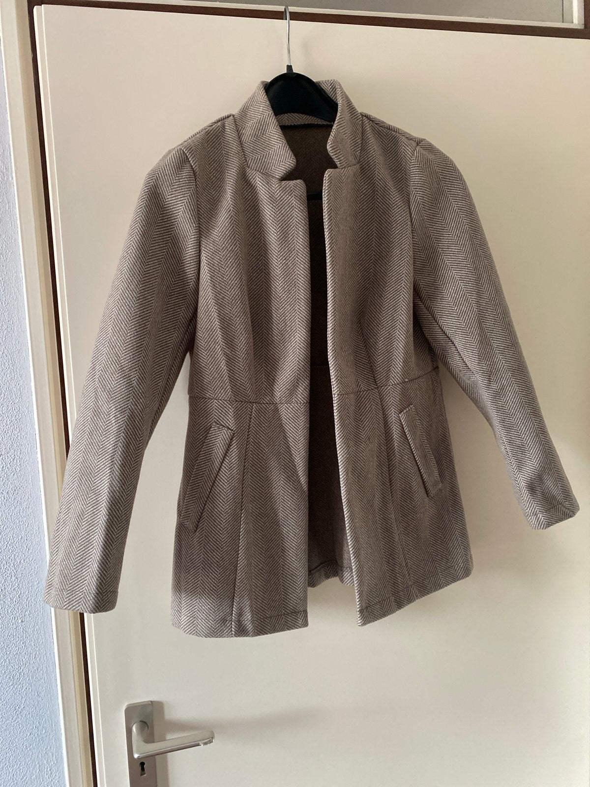 4 jasjes/blazers maat 38, Kleding | Dames, Ophalen of Verzenden, Zo goed als nieuw, Maat 38/40 (M), Grijs