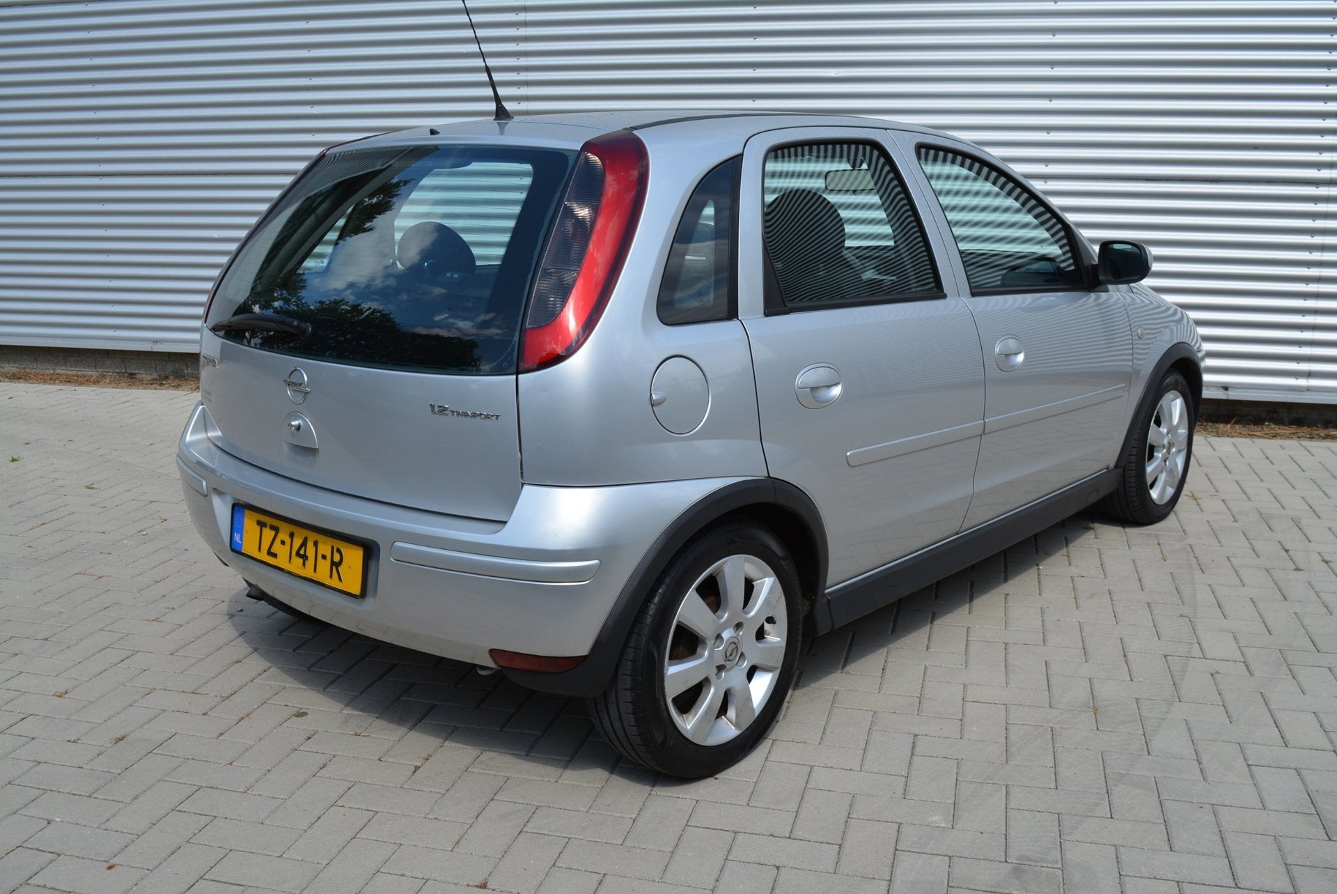 Opel Corsa 1.2-16V Essentia 5 Deurs | Airco | L.M. Velgen |, Auto's, Opel, Voorwielaandrijving, Gebruikt, 31 €/maand, 4 cilinders