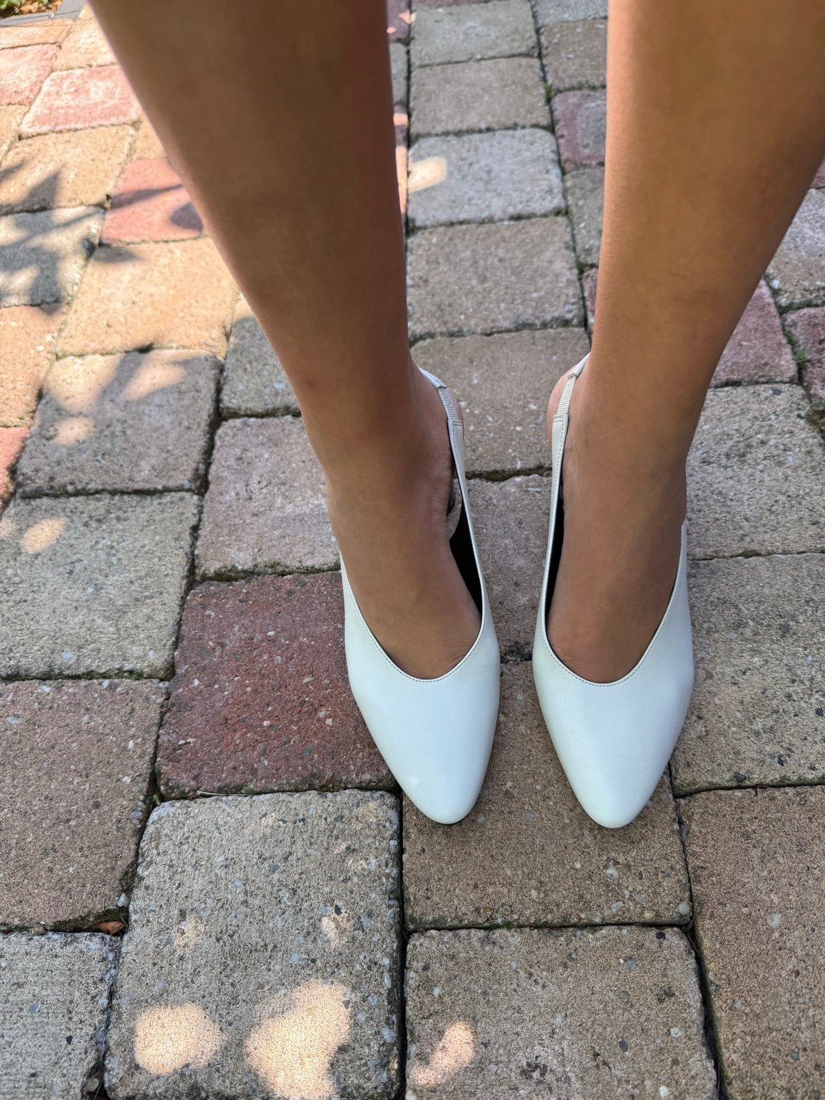 Witte leren slingback pumps, Pumps, Wit, Ophalen of Verzenden, Zo goed als nieuw