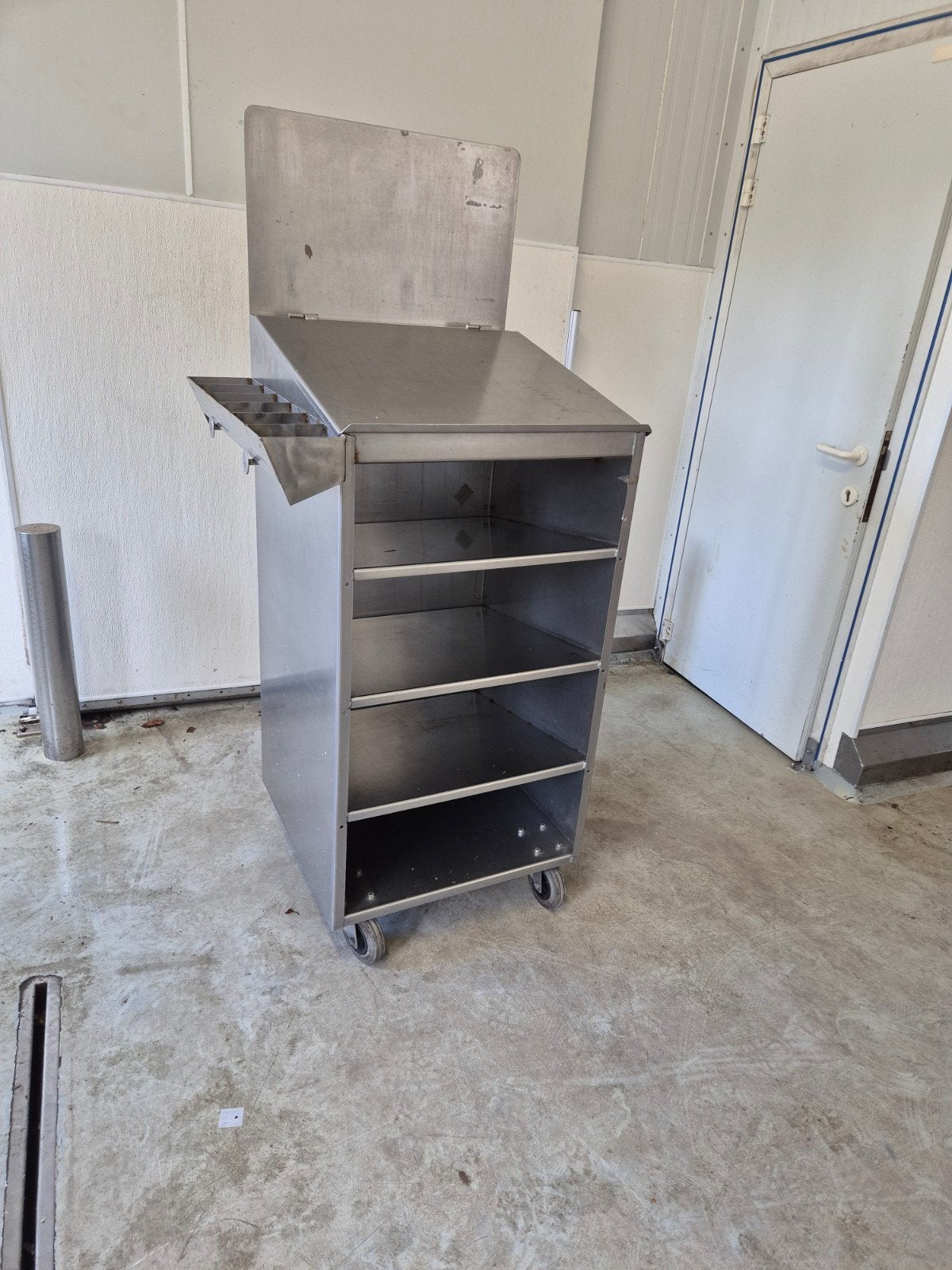 Rvs kast lessenaar, Ophalen, Zo goed als nieuw, 25 tot 50 cm, 50 tot 100 cm