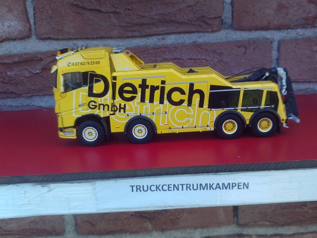 WSI  Volvo  FH4  Globetrotter  van  Dietrich  GMBH., Hobby en Vrije tijd, Ophalen of Verzenden, Nieuw, Bus of Vrachtwagen, Wsi