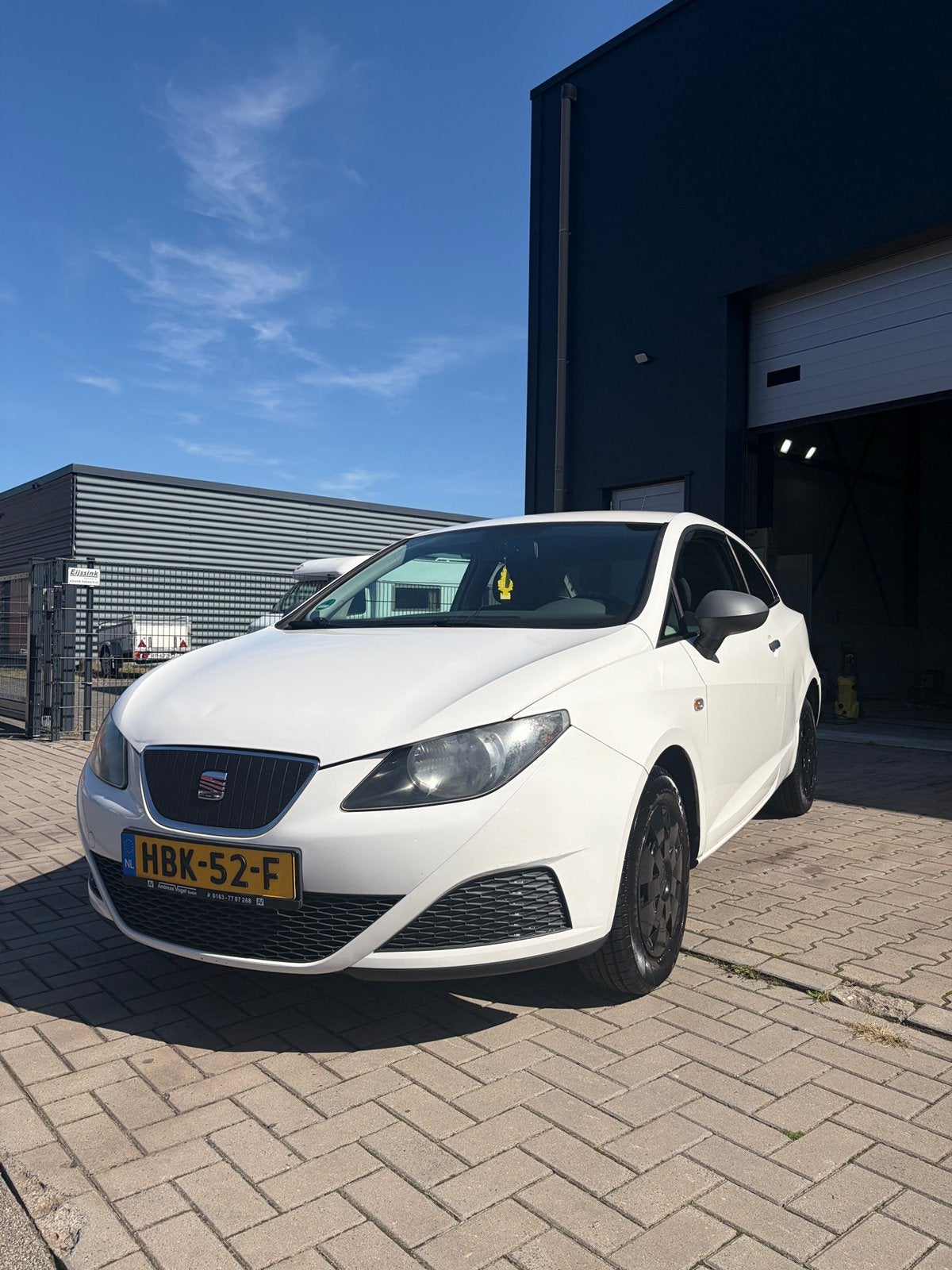 Seat Ibiza 1.2 44KW 3DRS 2010 Wit, Auto's, Seat, Voorwielaandrijving, Euro 5, Stof, Zwart