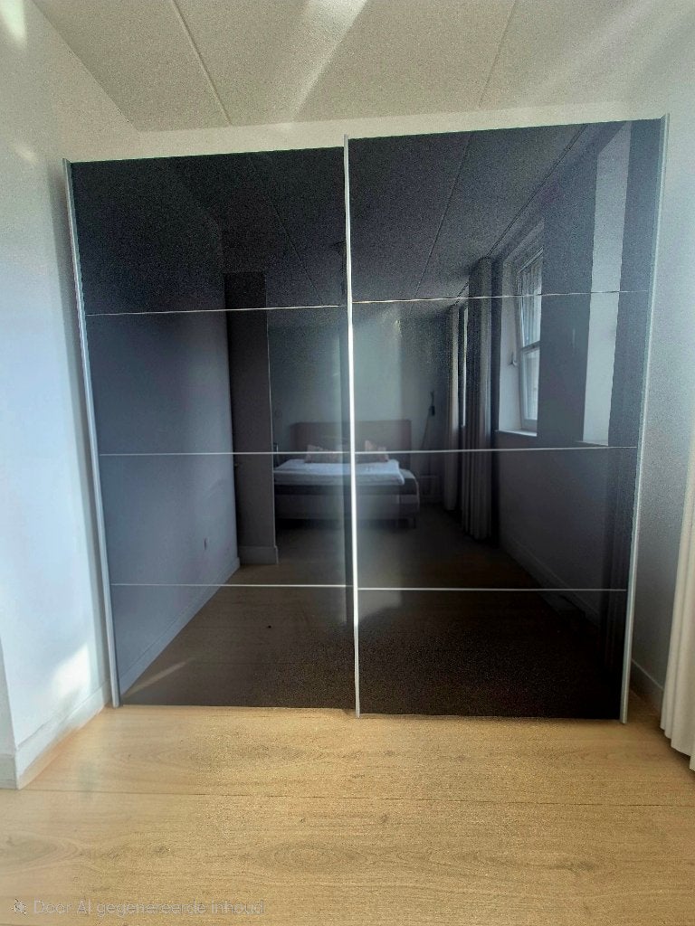 Kledingkast met zwart glas, Ophalen, Met deur(en), Gebruikt, 200 cm of meer