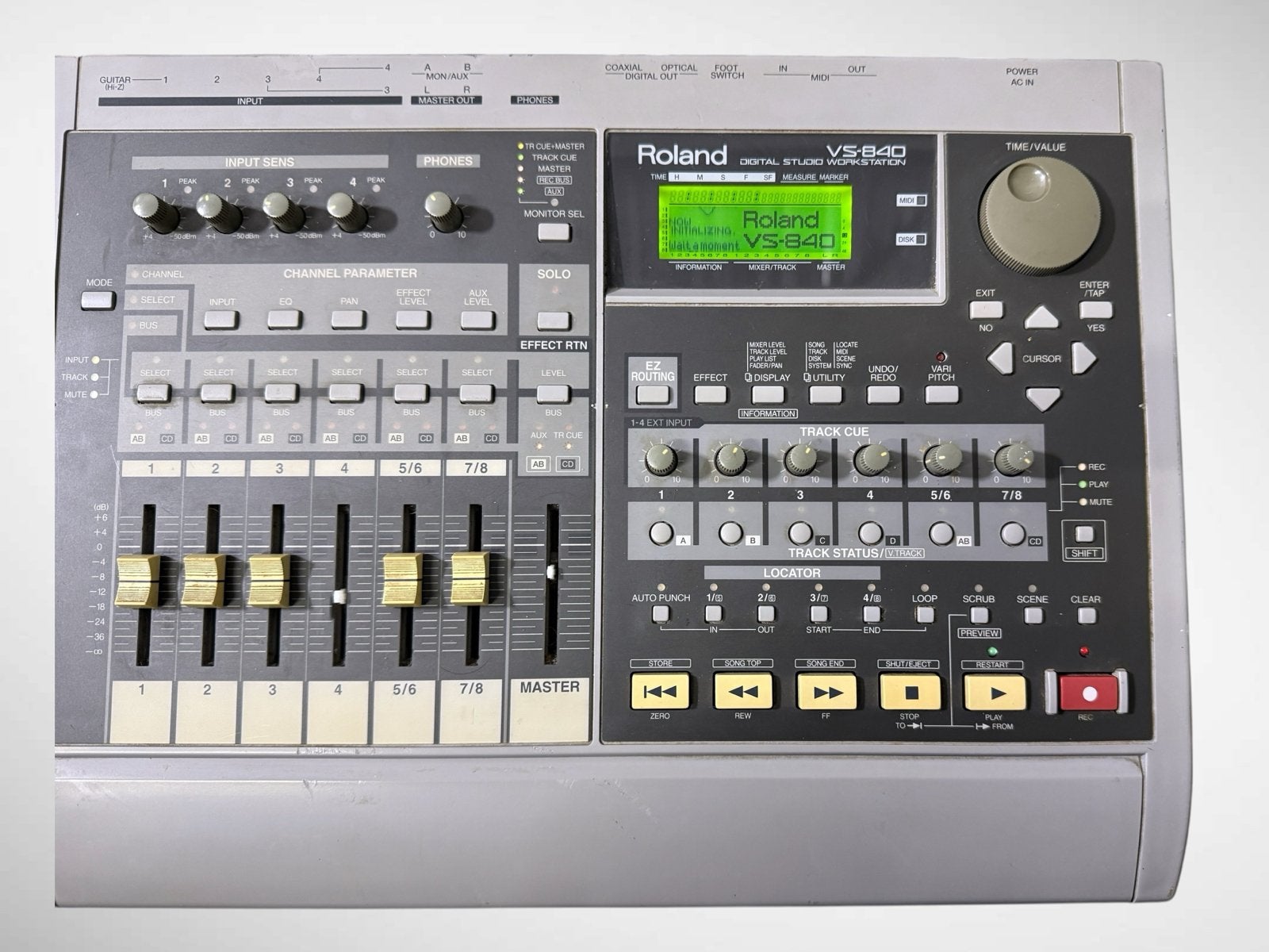 Vintage Roland Digital Studio Workstation VS-840, Roland, Minder dan 5 kanalen, Ophalen of Verzenden, Roland