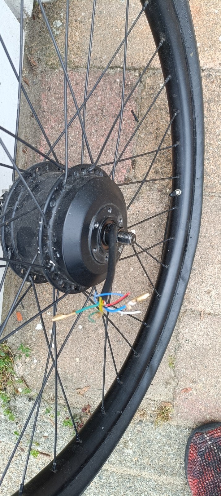 Elektrisch fietswiel met motor en band, Gebruikt, Onbekend, Ophalen of Verzenden, Aluminium