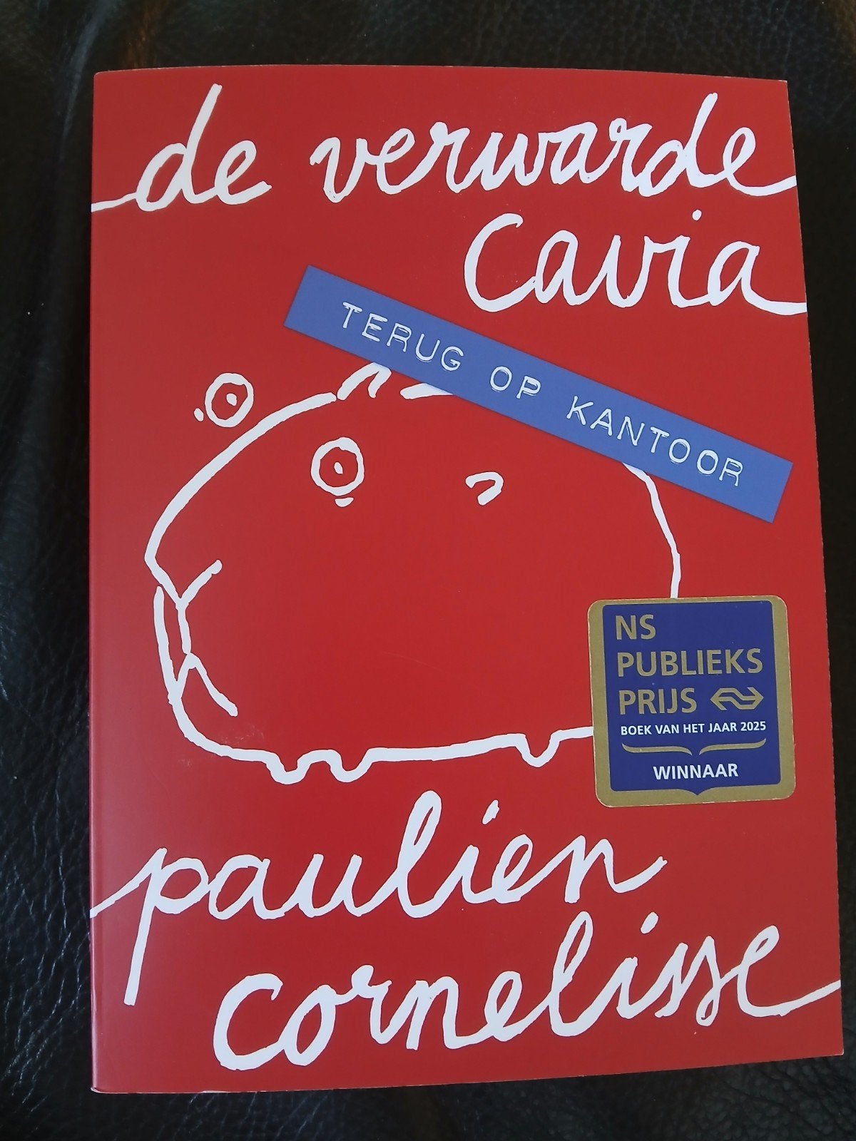 De Verwarde Cavia - Paulien Cornelisse (NS Publieksprijs), Ophalen of Verzenden, Nieuw, Paulien Cornelisse, Nederland