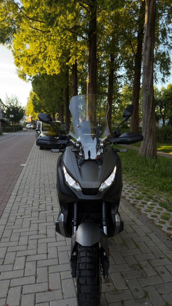 Honda X-ADV 750, Ophalen, Gebruikt
