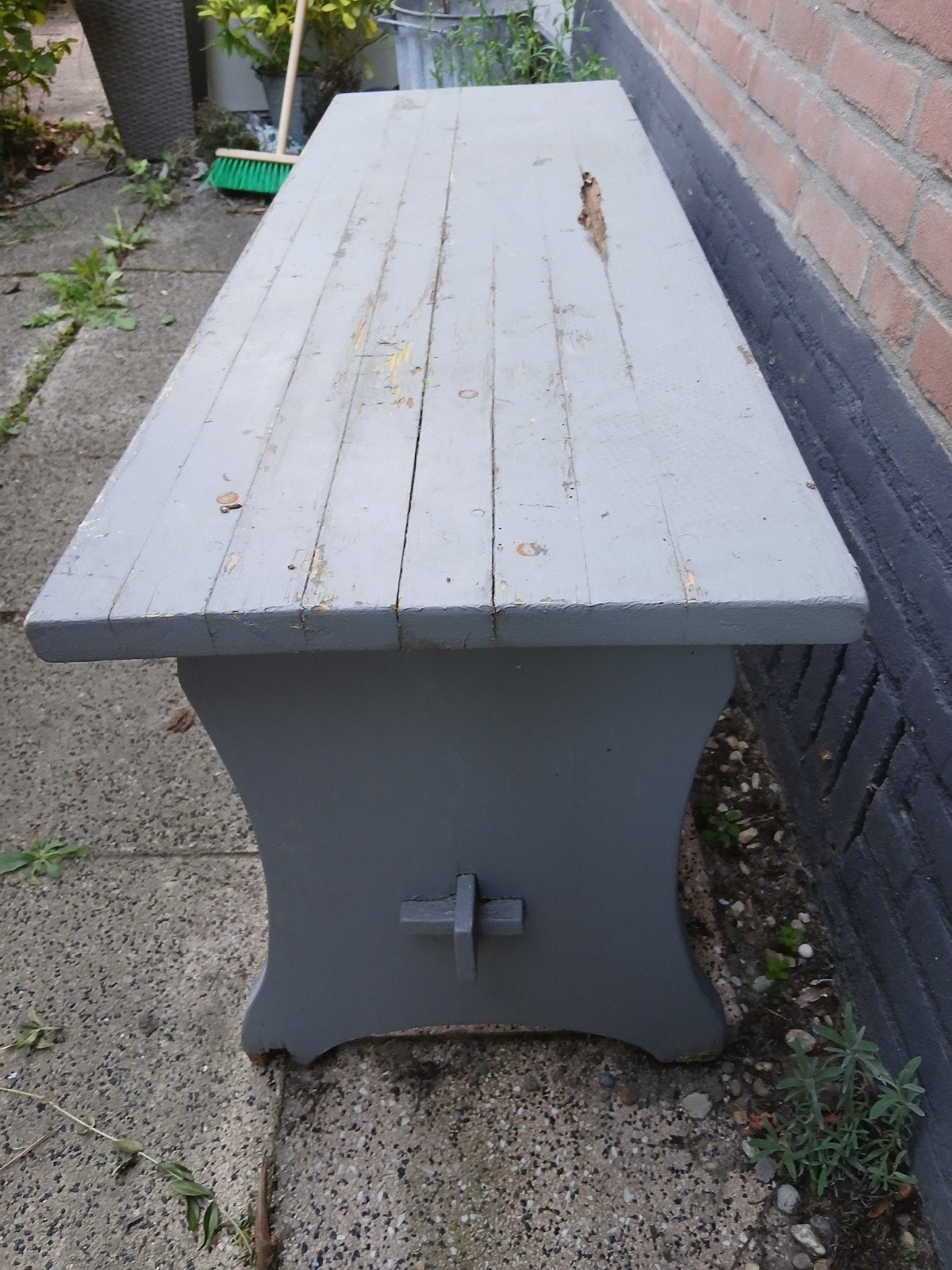 Gratis antiek tuinbankje - Opknapper, Antiek en Kunst, Ophalen