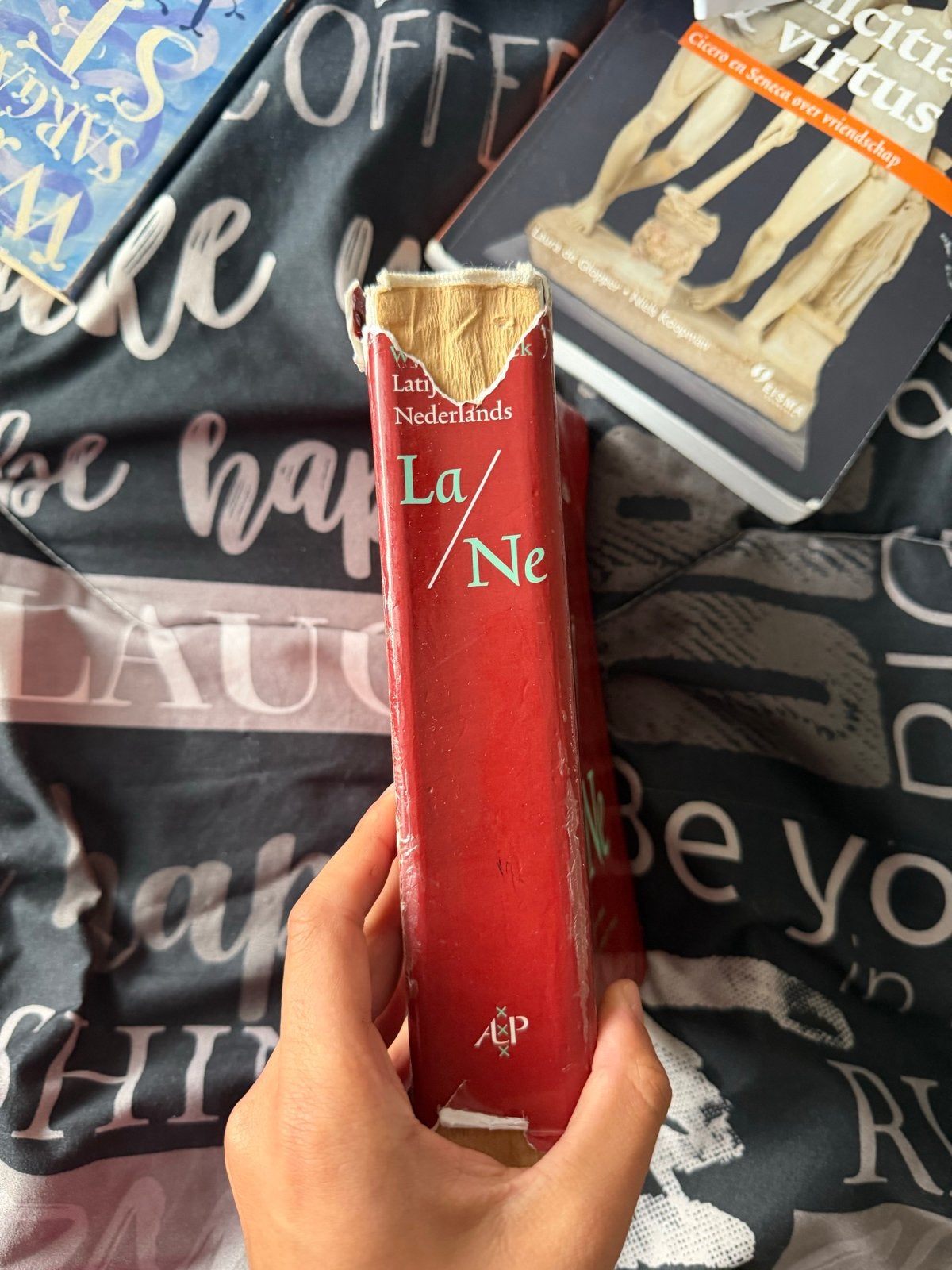 Woordenboek Latijn/Nederlands - La/Ne (vijfde herziene druk), Ophalen of Verzenden, Gelezen, Overige uitgevers, Nederlands