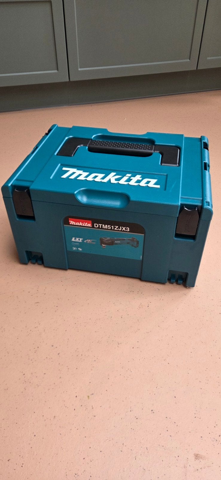 NIEUW! Makita DTM51ZJX3 Multitool in Mbox, Ophalen of Verzenden, Nieuw