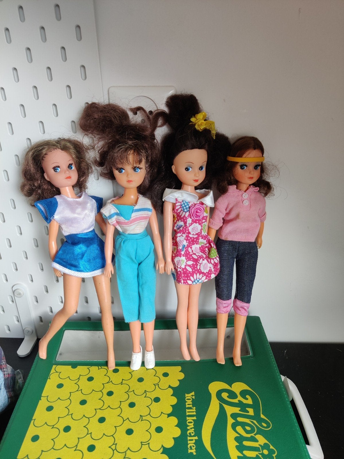 4 Fleur poppen uit de jaren '70-'80 met opbergkoffer, Ophalen of Verzenden, Gebruikt, Overige typen
