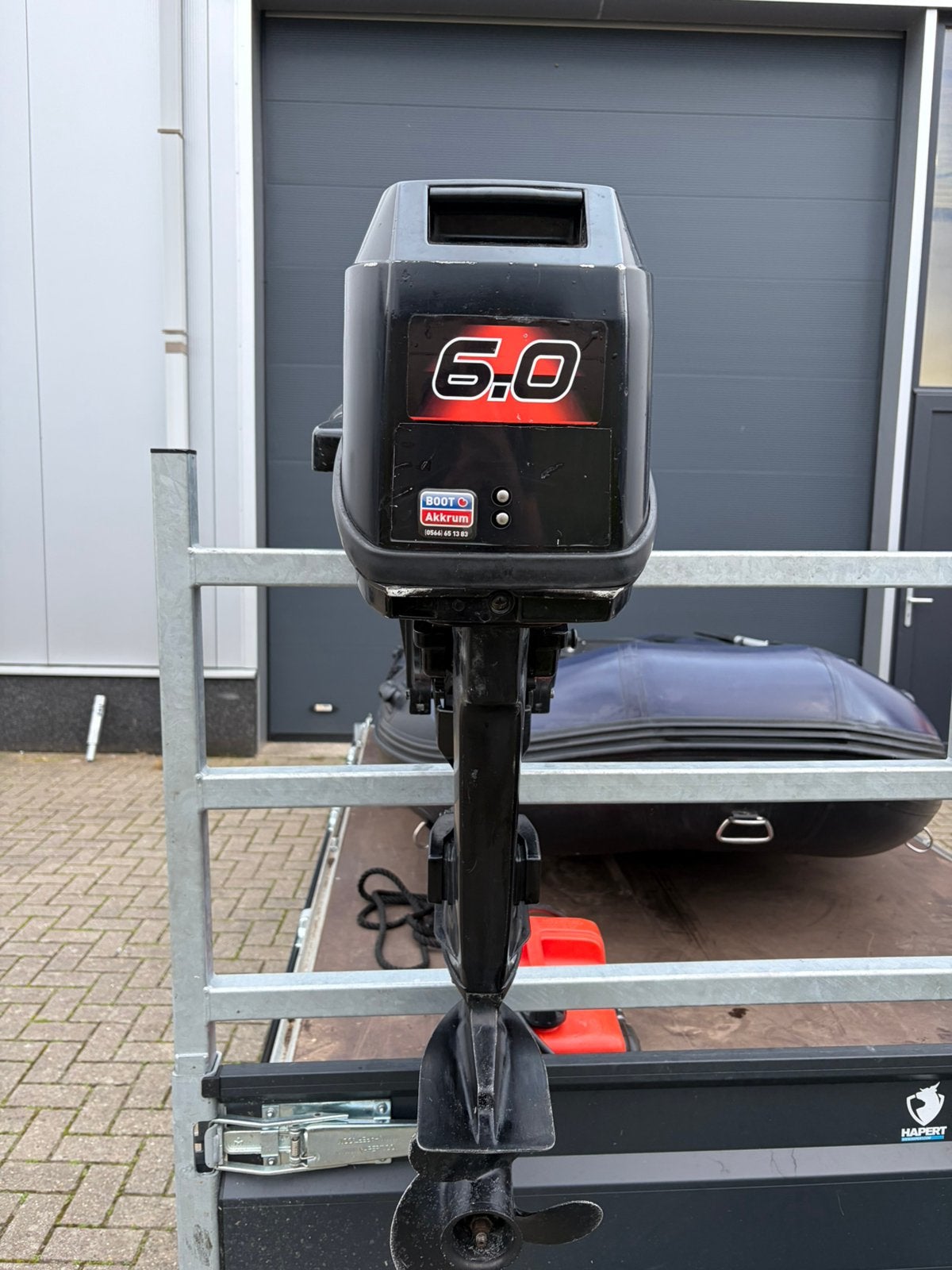 Foto 11 van Unieke vetus rubberboot met 8pk motor