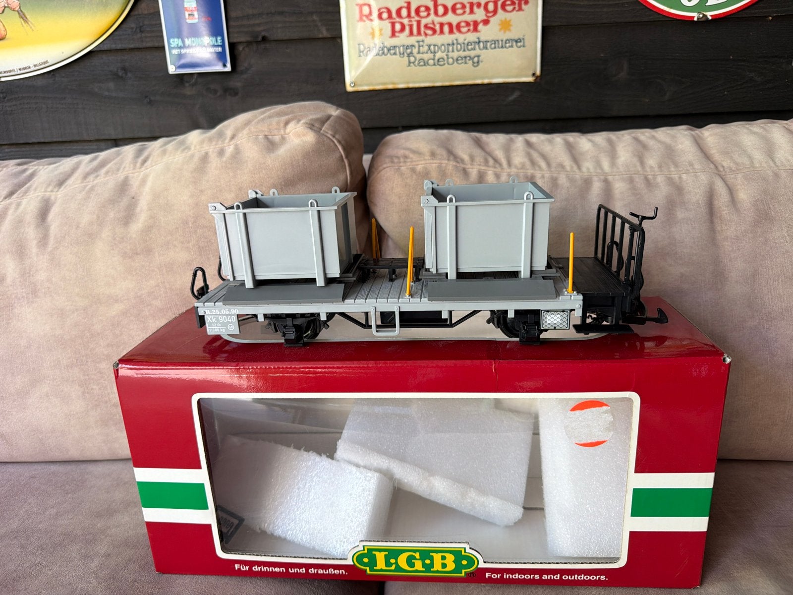 LGB 40140 Platte wagen met 2 containers, Gelijkstroom of Wisselstroom, Wagon, Ophalen of Verzenden, Zo goed als nieuw