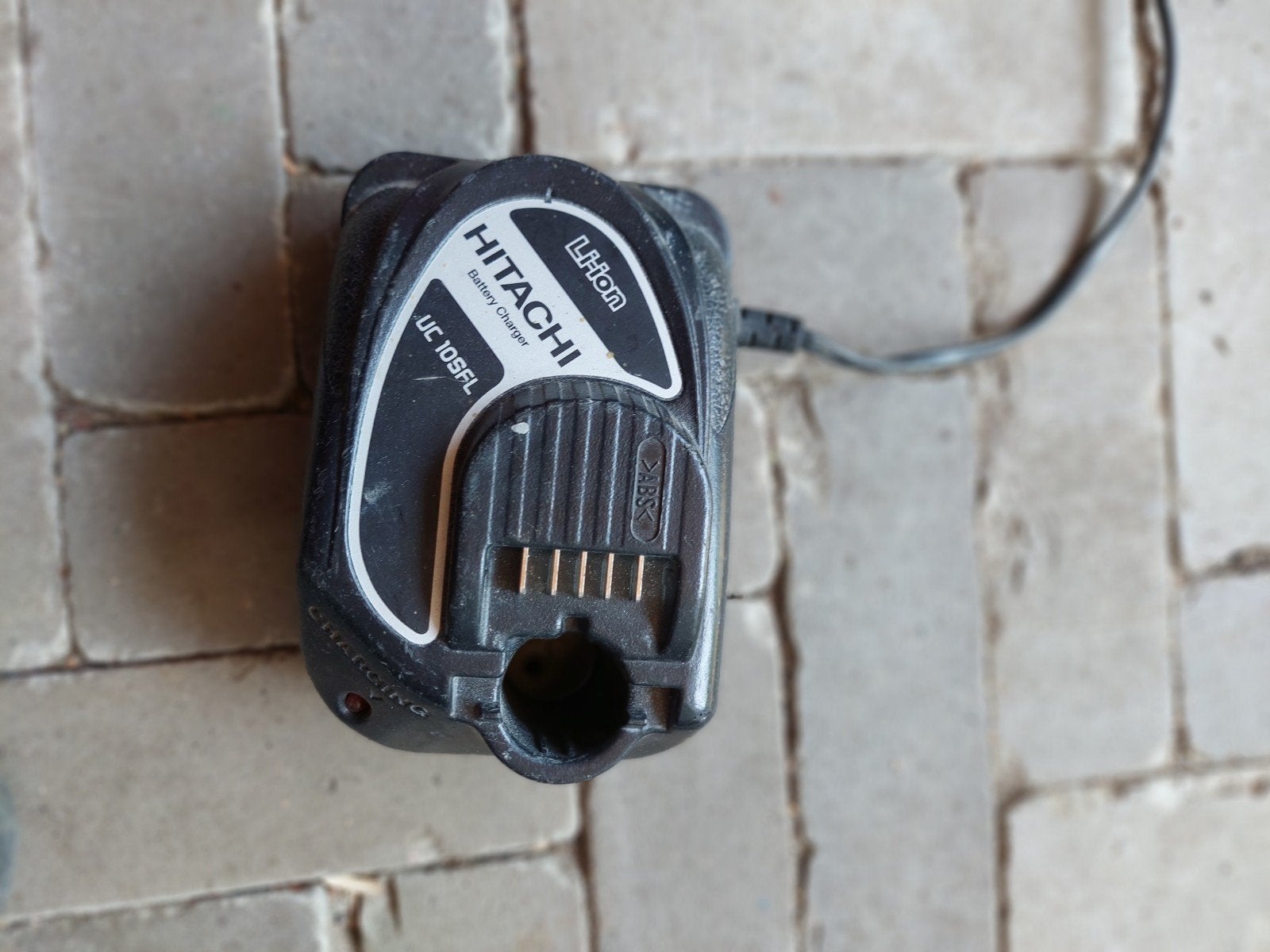 Hitachi 12V Li-ion Accu BCL 1015 met Oplader UC 10SFL, Ophalen of Verzenden, Gebruikt, Overige typen