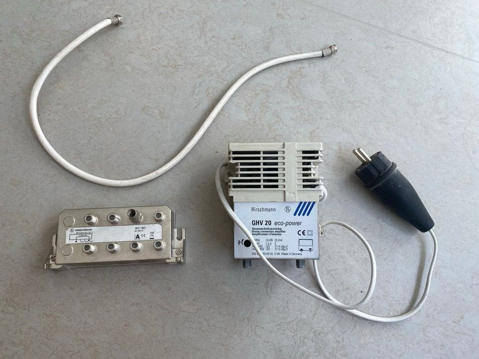 Hirschmann GHV 20 eco-power versterker en splitter, Ophalen, Gebruikt, Overige merken