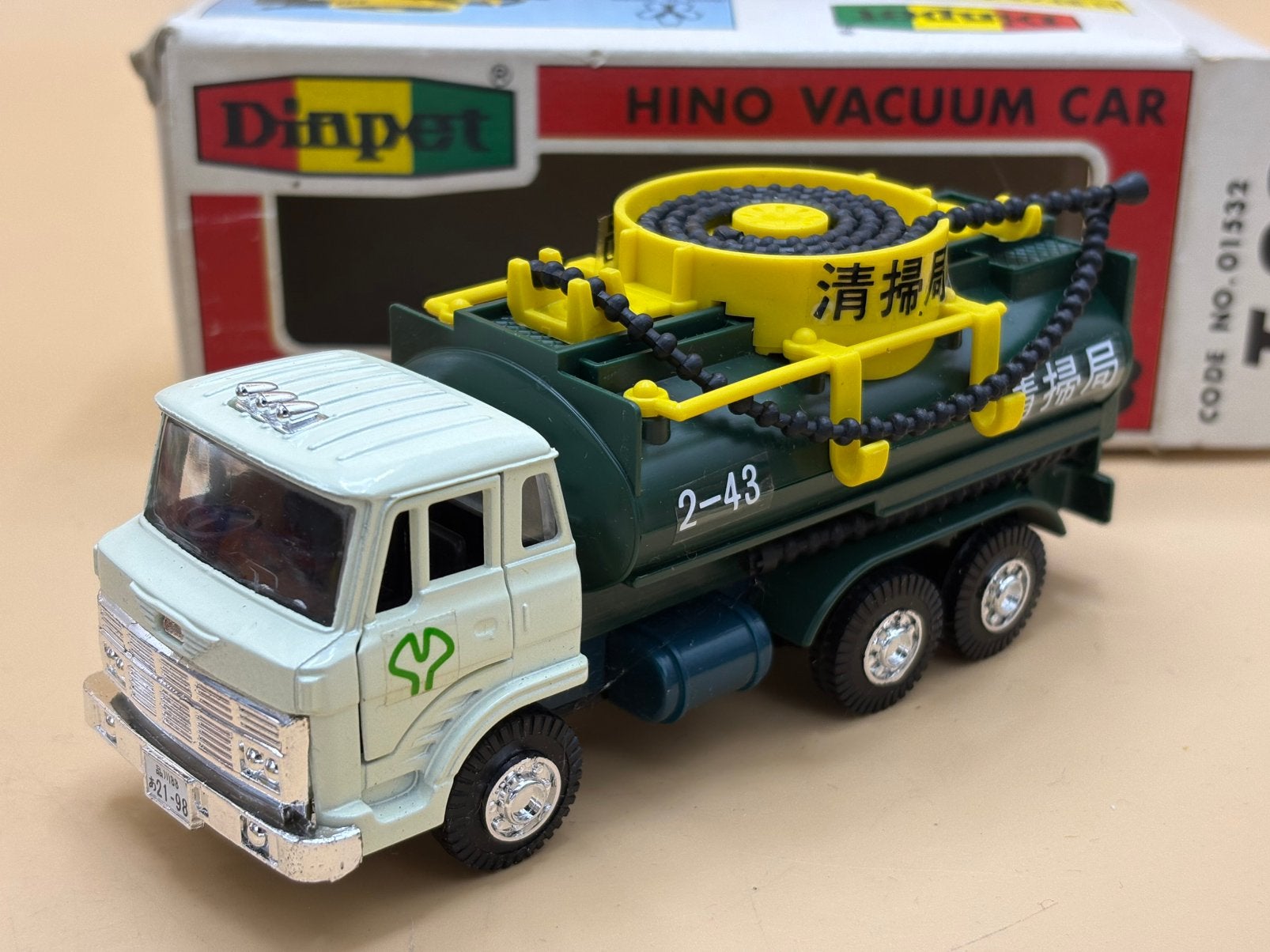 Hino Vacuum Car 1:40 Diapet, Hobby en Vrije tijd, Ophalen of Verzenden, Gebruikt, Auto, Overige merken
