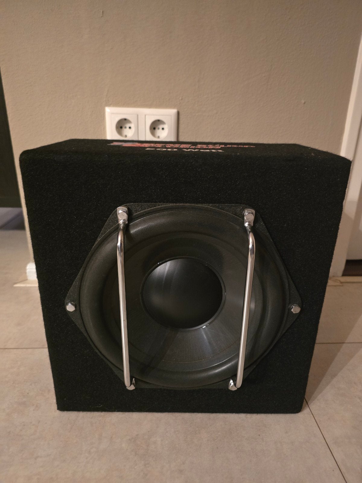 Subwoofer met Versterker, Ophalen of Verzenden, Gebruikt