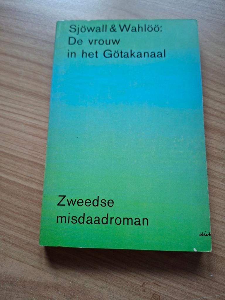 Sjowall & Wahloo. De vrouw in het Gotakanaal., Boeken, Ophalen of Verzenden