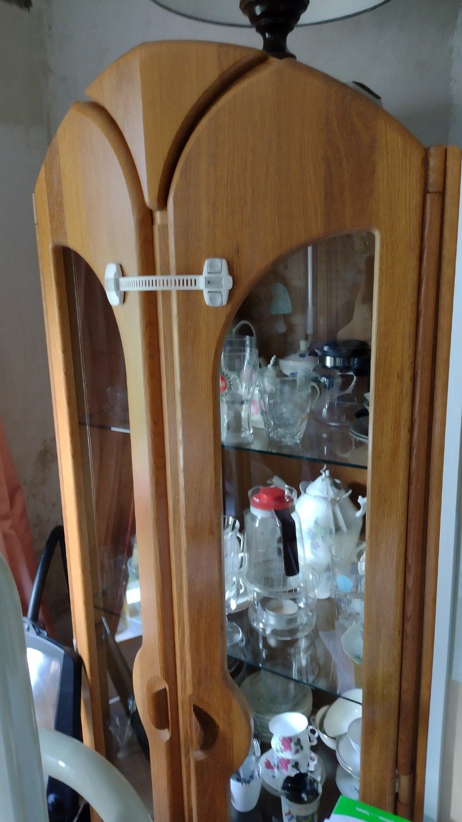 Vitrine kast blank eiken et lampen., Nieuw, 150 tot 200 cm, 25 tot 50 cm, 50 tot 100 cm