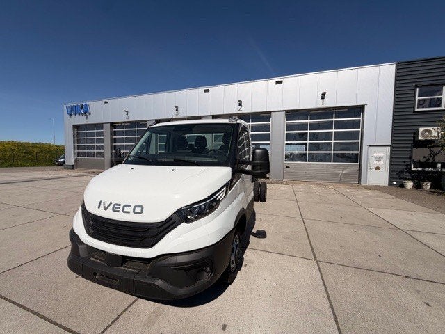 Iveco Daily type 50C18HA8 chassis cabine (bj 2025), Automaat, 4 cilinders, Iveco, Bedrijf