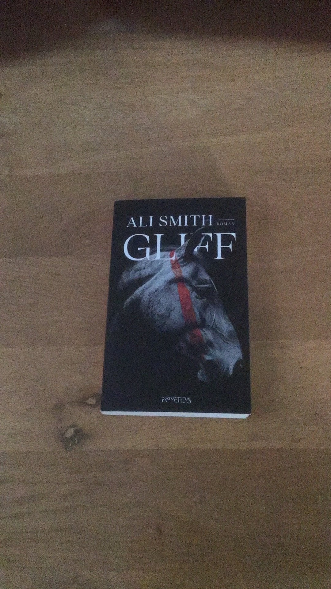 Ali Smith - Gliff, Boeken, Ophalen of Verzenden, Zo goed als nieuw, Ali Smith