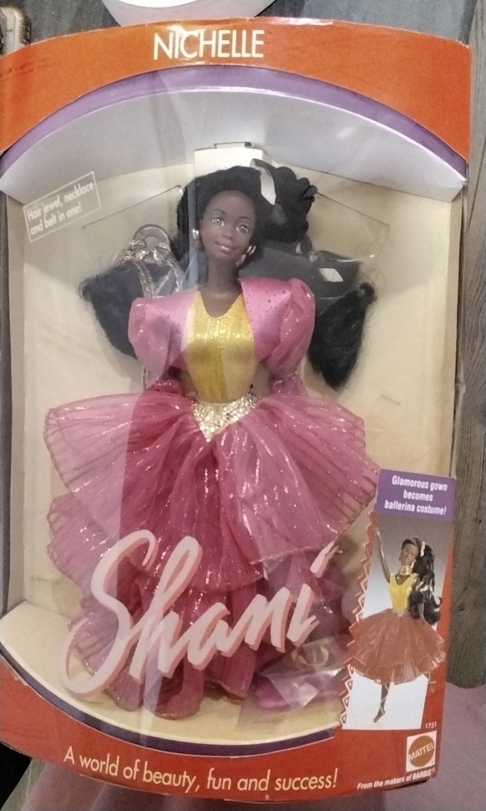 Vintage Mattel Shani Barbie pop - Nieuw in doos, Ophalen of Verzenden, Nieuw, Barbie