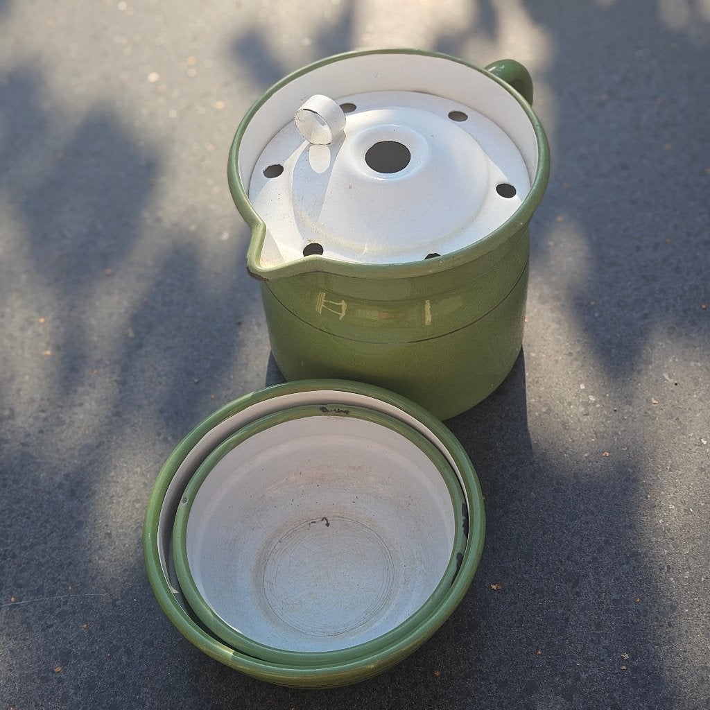 Emaille set beige met groene rand, Antiek en Kunst, Ophalen