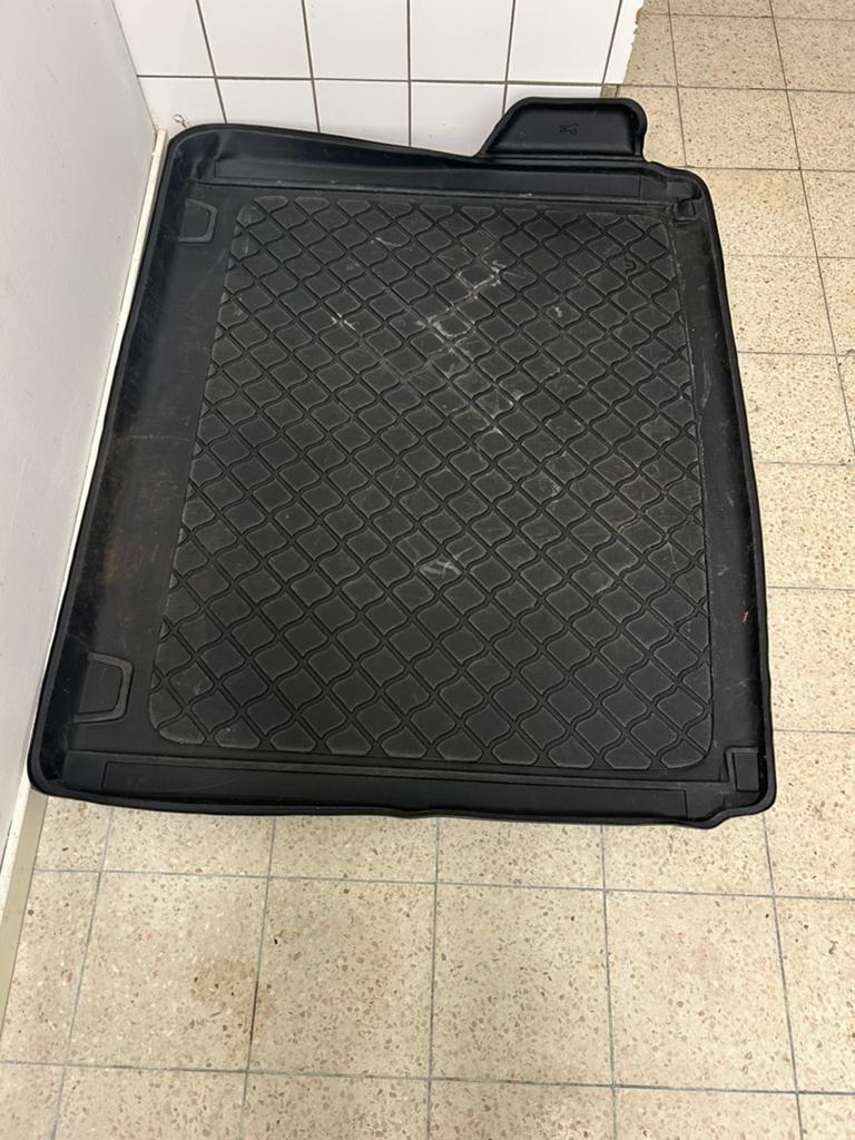 Bmw x3 kofferbakmat, Ophalen