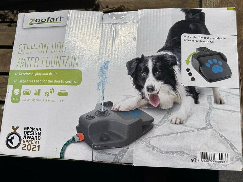 Zoofari honden fontein, Dieren en Toebehoren, Ophalen, Nieuw