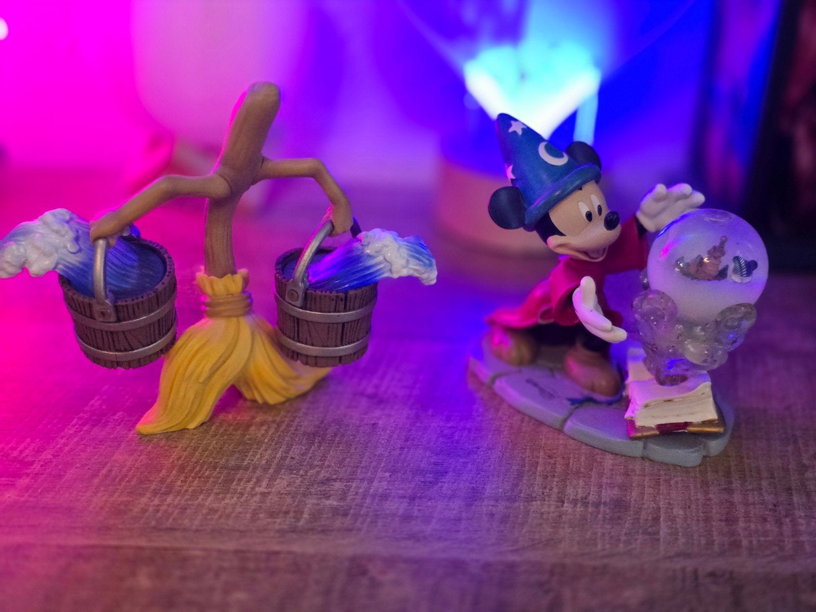 Disney Fantasia Mickey Toverleerling Beeldje, Verzamelen, Disney, Ophalen of Verzenden, Zo goed als nieuw
