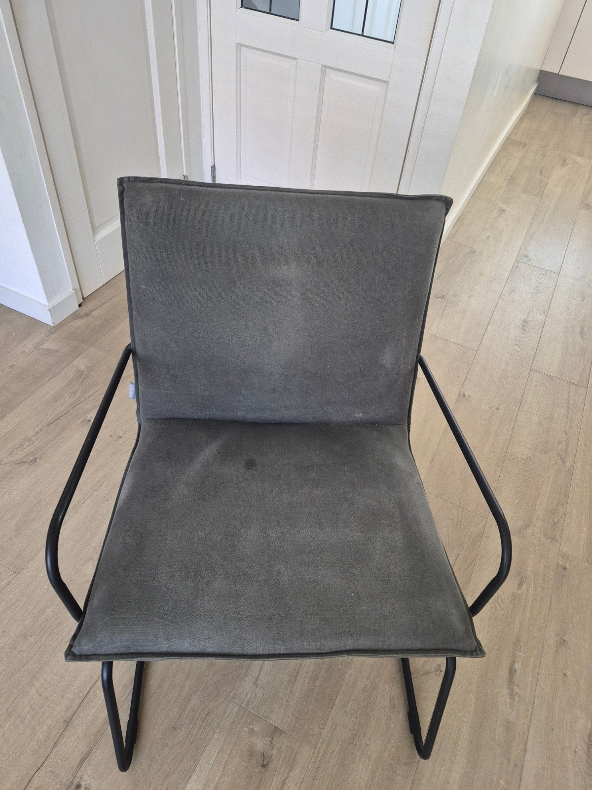Grijze industriële fauteuil- GRATIS OPHALEN, Huis en Inrichting, Ophalen, Gebruikt, Grijs, Eén