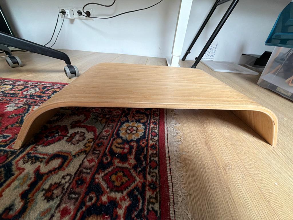 Houten monitorstandaard / laptopstandaard, Computers en Software, Laptopstandaarden, Ophalen of Verzenden, Gebruikt