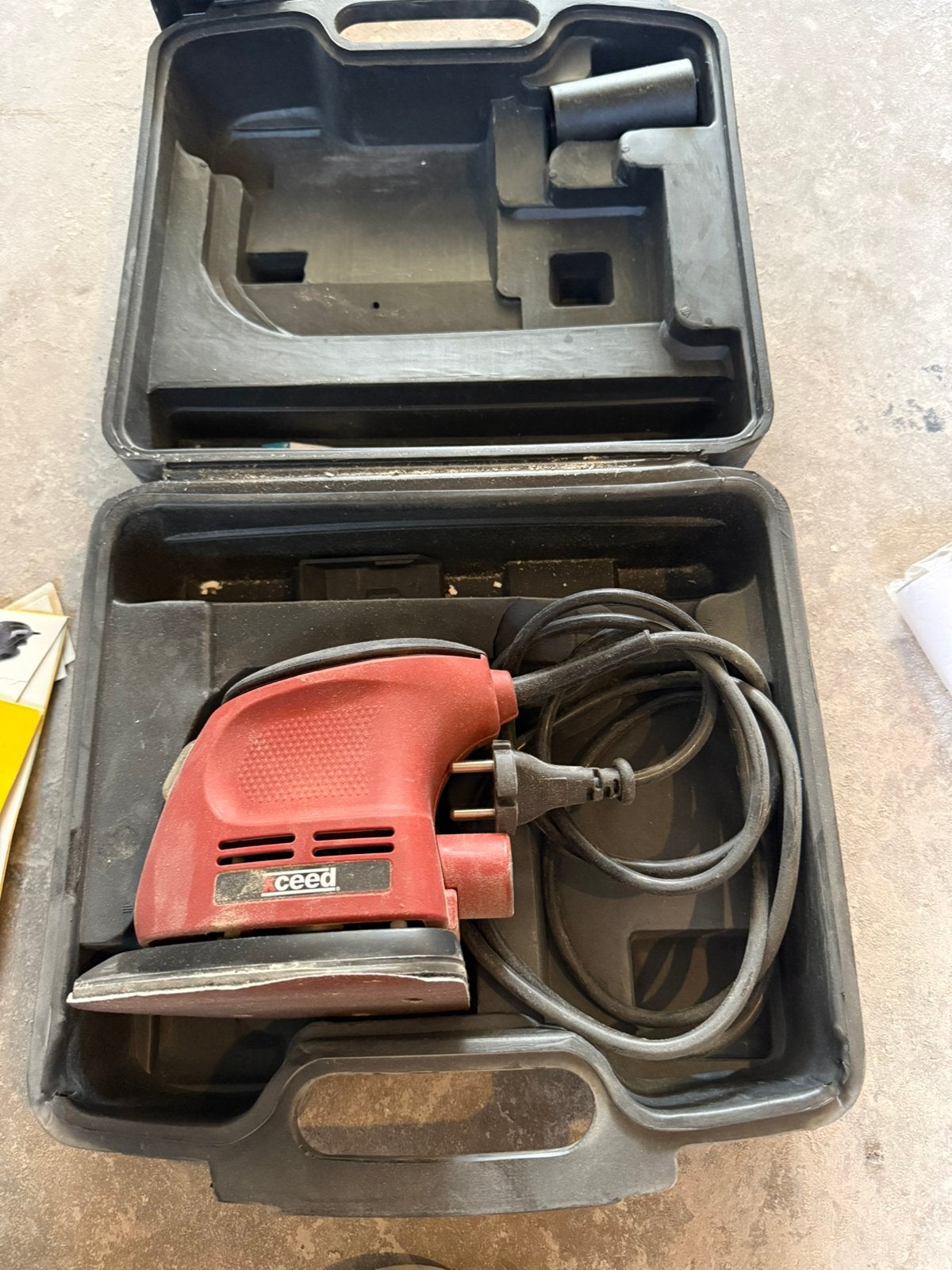 Xceed schuurmachine, Ophalen, Zo goed als nieuw, Minder dan 600 watt, Vlakschuurmachine