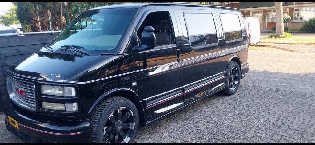 Chevrolet Express low miles buscamper benz/LPG GMC Savana, Automaat, Achterwielaandrijving, Zwart, Leder