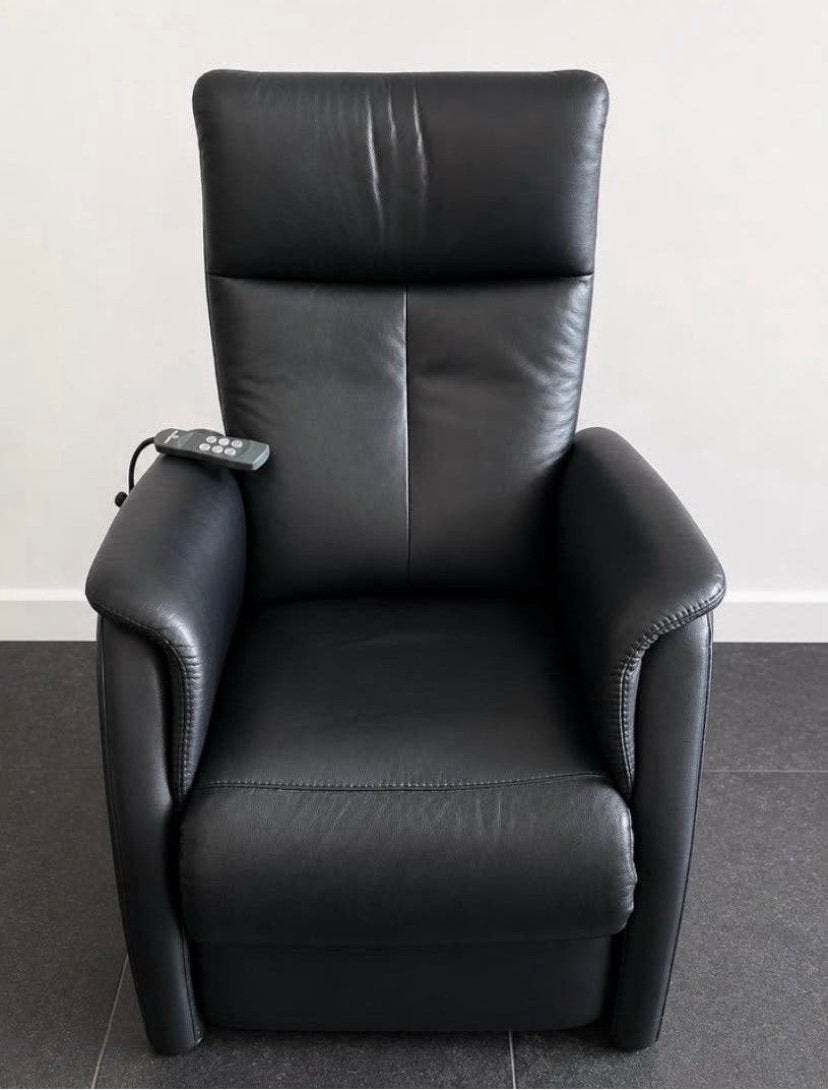 Prominent sta op en relax fauteuil, maat S/M, Huis en Inrichting, Ophalen, Gebruikt, 50 tot 75 cm, Leer