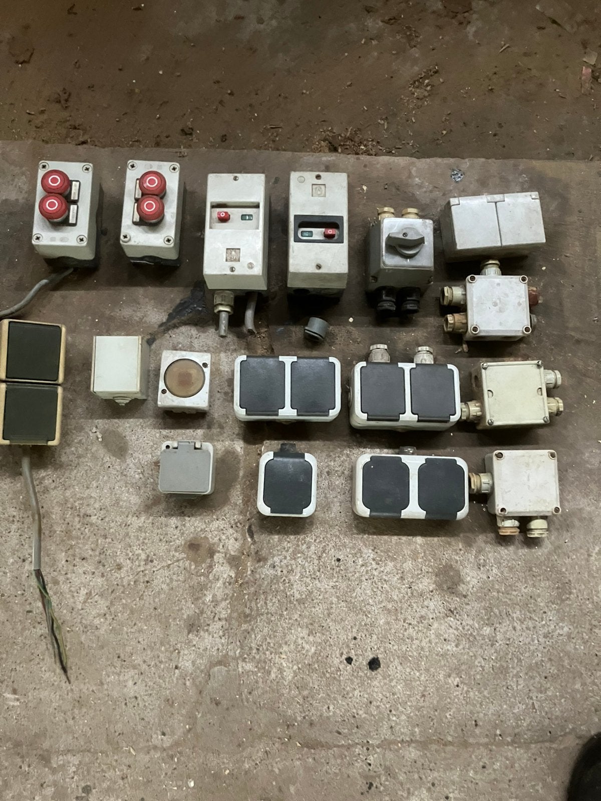 Diverse elektronische schakelaars, Ophalen of Verzenden, Gebruikt