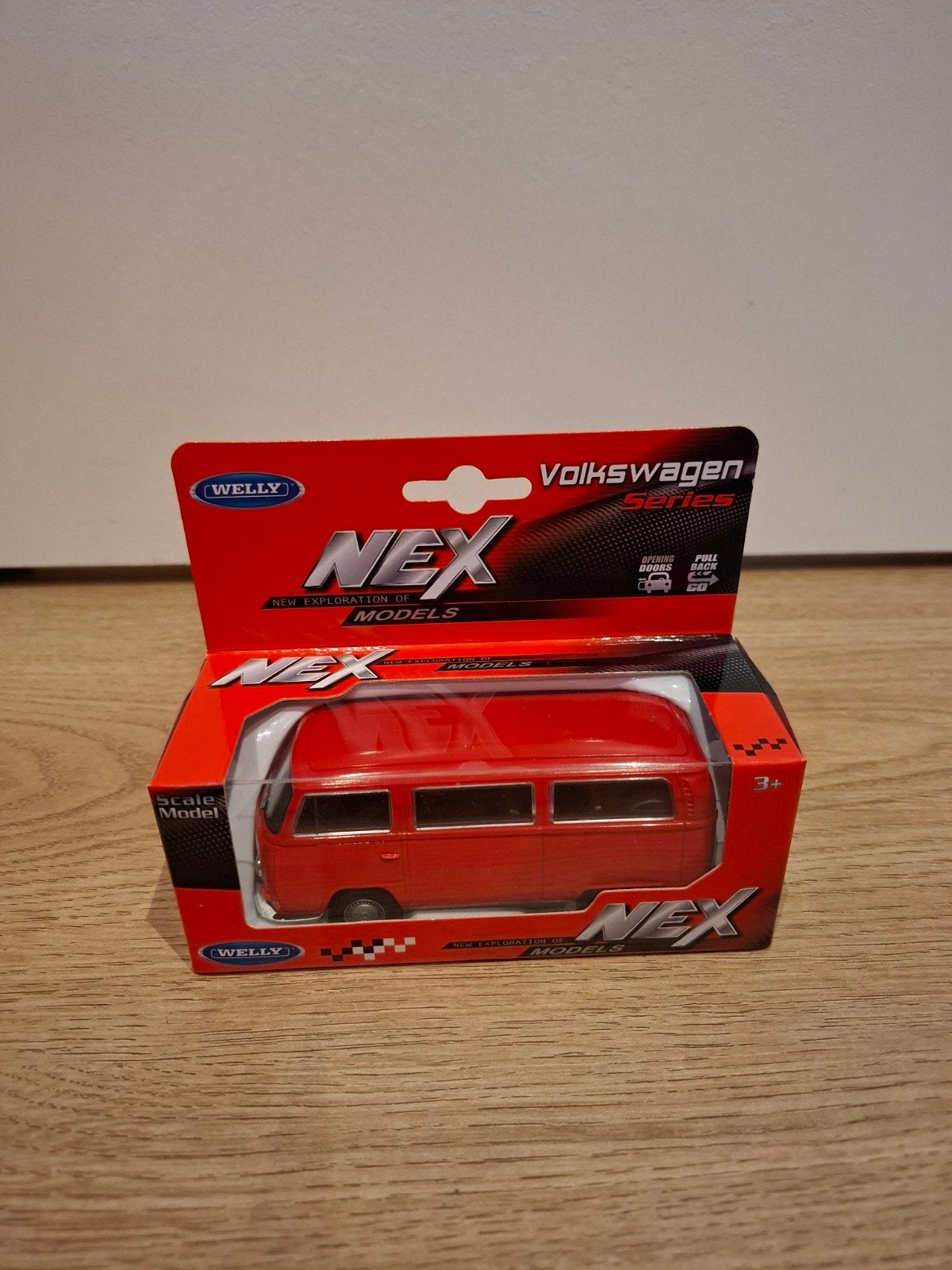 Volkswagen T2 schaalmodel 1:43 - Welly NEX, Hobby en Vrije tijd, Ophalen of Verzenden, Nieuw, Auto