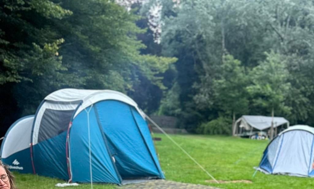 Quechua Arpenaz 4.1 Fresh & Black familietent, Caravans en Kamperen, Ophalen, Gebruikt, Tot en met 4
