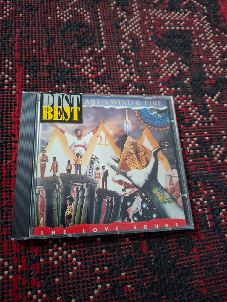 CD Earth Wind & Fire   -  The Love Songs, Cd's en Dvd's, Cd's | R&B en Soul, Ophalen