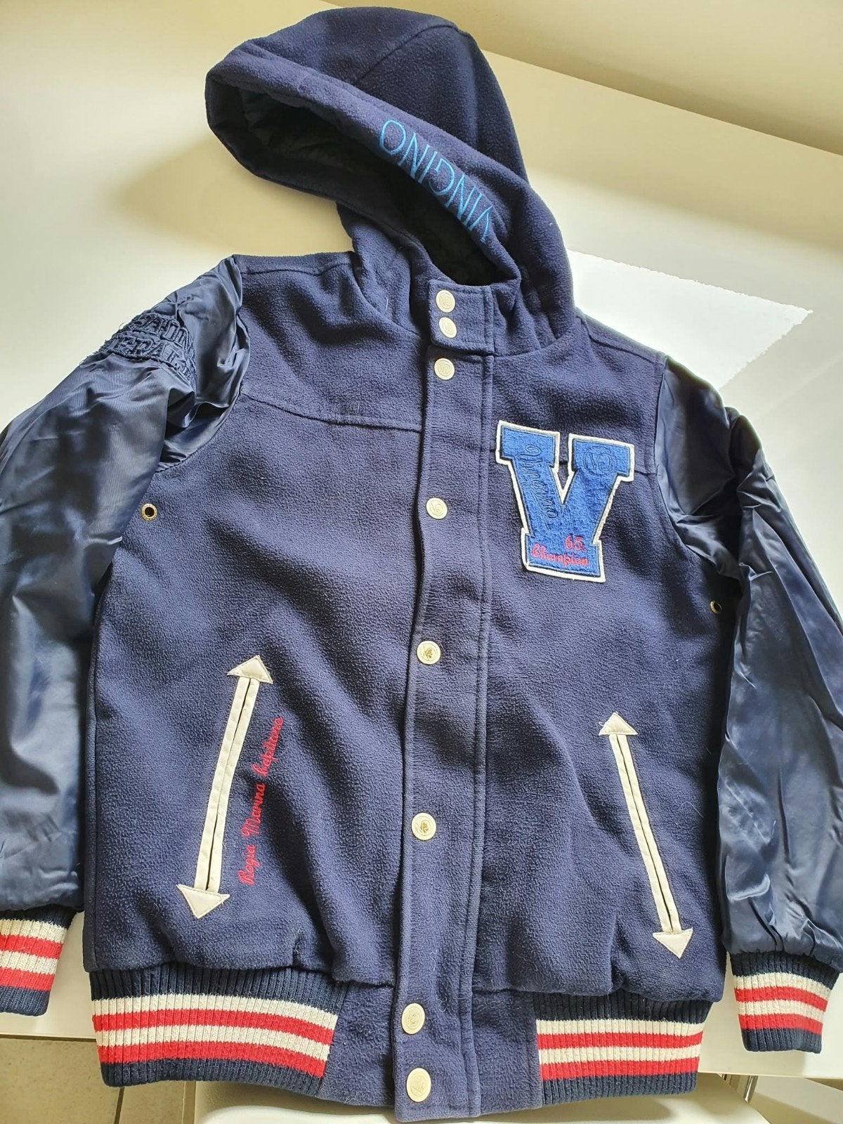 152 Vingino baseball jas blauw jongen, Kinderen en Baby's, Kinderkleding | Maat 152, Ophalen of Verzenden, Jongen, Jas